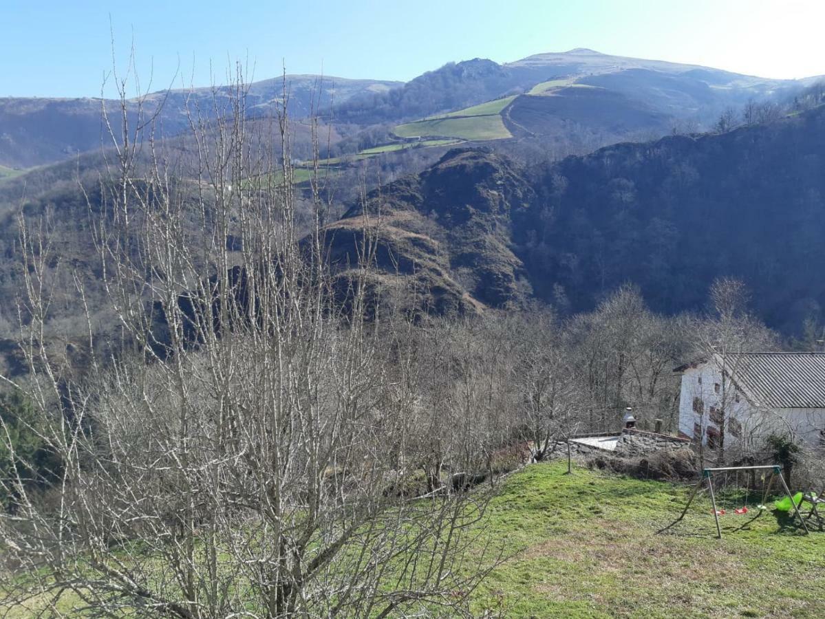 Casa Rural Toki Ona Valcarlos Exterior foto
